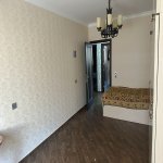 Продажа 4 комнатная Вторичка, м. Эльмляр Академиясы метро, пос. Ясамал, Ясамал район 3