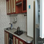 Kirayə (aylıq) 3 otaqlı Köhnə Tikili, Azadlıq metrosu, 8-ci mikrorayon, Kəmalə Nərmin ş/s, Binəqədi rayonu 10