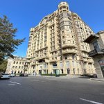 Satılır 5 otaqlı Yeni Tikili, İçərişəhər metrosu, Səbail rayonu 1