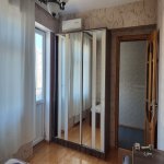 Kirayə (aylıq) 3 otaqlı Yeni Tikili, Elmlər akademiyası metrosu, Badamdar qəs., Səbail rayonu 1