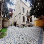 Satılır 6 otaqlı Həyət evi/villa, Gənclik metrosu, Nərimanov rayonu 1