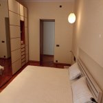 Kirayə (aylıq) 4 otaqlı Köhnə Tikili, Sahil metrosu, Səbail rayonu 9