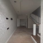 Продажа 4 комнатная Дома/Виллы, Йени Джорат район 3