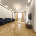 Kirayə (aylıq) 3 otaqlı Yeni Tikili, 28 May metrosu, Zabitlər parkı, Nəsimi rayonu 1