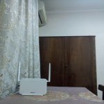 Посуточно 1 комнатная Вторичка, Nizami метро, Бешмяртябя, Ясамал район 1