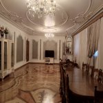 Kirayə (aylıq) 9 otaqlı Həyət evi/villa, Nəriman Nərimanov metrosu, Nərimanov rayonu 1