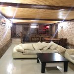 Kirayə (günlük) 5 otaqlı Həyət evi/villa, İnşaatçılar metrosu, Yasamal rayonu 2