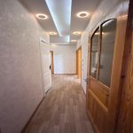Продажа 3 комнатная Вторичка, м. Азадлыг метро, 8-ой микрорайон, Бинагадинский р-н район 2