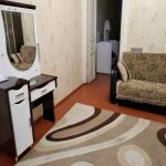 Kirayə (aylıq) 3 otaqlı Köhnə Tikili, 20 Yanvar metrosu, Yasamal rayonu 1