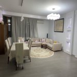 Kirayə (aylıq) 4 otaqlı Yeni Tikili, 28 May metrosu, Nəsimi rayonu 1
