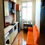 Kirayə (aylıq) 3 otaqlı Yeni Tikili, İnşaatçılar metrosu, Yasamal rayonu 6