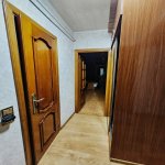 Продажа 2 комнатная Вторичка, 10-й микрорайон район 18