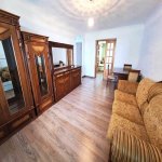 Kirayə (aylıq) 3 otaqlı Köhnə Tikili, Elmlər akademiyası metrosu, Yasamal rayonu 2