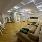 Kirayə (aylıq) 4 otaqlı Yeni Tikili, Neftçilər metrosu, 8-ci kilometr, Nizami rayonu 1