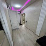 Продажа 2 комнатная Вторичка, 13-й микрорайон район 12