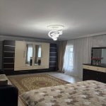 Посуточно 4 комнатная Дома/Виллы Гах 9