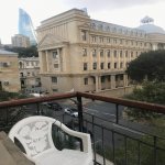 Kirayə (aylıq) 2 otaqlı Köhnə Tikili, İçərişəhər metrosu, Axundov bağı, Səbail rayonu 11