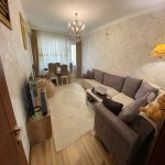 Продажа 2 комнатная Вторичка, İnşaatçılar метро, пос. Ясамал, Ясамал район 1