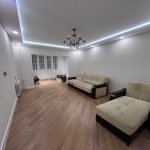 Kirayə (aylıq) 2 otaqlı Yeni Tikili, İnşaatçılar metrosu, Yeni Yasamal qəs., Yasamal rayonu 1