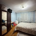 Продажа 3 комнатная Вторичка, м. Автовокзал метро, Бинагадинский р-н район 8