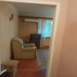 Продажа 2 комнатная Вторичка, İnşaatçılar метро, Ясамал район 9