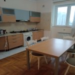 Kirayə (aylıq) 4 otaqlı Yeni Tikili, 8 Noyabr metrosu, Nəsimi rayonu 4