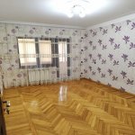 Kirayə (aylıq) 4 otaqlı Köhnə Tikili, Neftçilər metrosu, 8-ci kilometr, Nizami rayonu 3