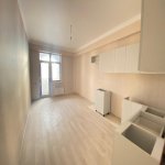 Продажа 2 комнатная Новостройка, İnşaatçılar метро, пос. Йени Ясамал, Ясамал район 6