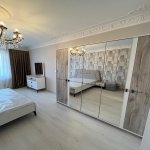 Аренда 3 комнатная Вторичка, м. Ичяришяхяр метро, Академия Управления при Президенте, Сябаиль район 6