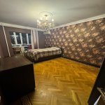 Kirayə (aylıq) 3 otaqlı Köhnə Tikili, Azadlıq metrosu, 7-ci mikrorayon, Binəqədi rayonu 8