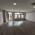 Kirayə (aylıq) 16 otaqlı Ofis, Azadlıq metrosu, 8-ci mikrorayon, Binəqədi rayonu 5
