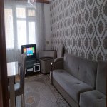 Satılır 2 otaqlı Köhnə Tikili, Neftçilər metrosu, Bakıxanov qəs., Sabunçu rayonu 1
