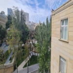 Kirayə (aylıq) 3 otaqlı Köhnə Tikili, İçərişəhər metrosu, Səbail rayonu 3