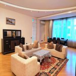 Kirayə (aylıq) 4 otaqlı Yeni Tikili, 28 May metrosu, Nəsimi rayonu 1