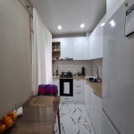 Продажа 2 комнатная Вторичка, Ясамал район 6