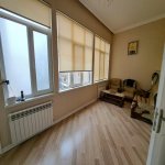 Kirayə (aylıq) 4 otaqlı Köhnə Tikili, Sahil metrosu, Səbail rayonu 11