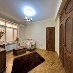 Satılır 6 otaqlı Həyət evi/villa, Badamdar qəs., Səbail rayonu 23