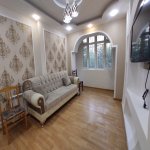 Продажа 2 комнатная Вторичка, м. 20 Января метро, 9-ый микрорайон, Бинагадинский р-н район 4