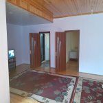 Аренда 5 комнатная Дома/Виллы, 1 двор район 5