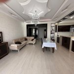 Satılır 4 otaqlı Yeni Tikili, 8 Noyabr metrosu, New Med Həsən Əliyev, Nəsimi rayonu 1