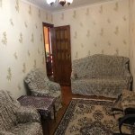 Satılır 4 otaqlı Köhnə Tikili, Neftçilər metrosu, 8-ci kilometr, Nizami rayonu 1