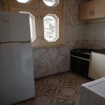 Kirayə (aylıq) 2 otaqlı Köhnə Tikili, Memar Əcəmi - 2 metrosu, 4-cü mikrorayon, Qızıl Tac restoranı, Nəsimi rayonu 8