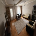 Satılır 4 otaqlı Köhnə Tikili, Neftçilər metrosu, 8-ci kilometr, Nizami rayonu 2