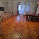 Satılır 3 otaqlı Köhnə Tikili, Neftçilər metrosu, 8-ci kilometr, Nizami rayonu 1