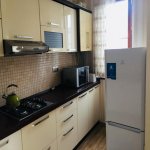 Kirayə (aylıq) 3 otaqlı Köhnə Tikili, Sahil metrosu, Səbail rayonu 5