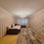 Продажа 3 комнатная Вторичка, 12-й микрорайон район 11