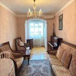Kirayə (aylıq) 3 otaqlı Köhnə Tikili, İçərişəhər metrosu, Səbail rayonu 1