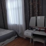 Kirayə (günlük) 6 otaqlı Həyət evi/villa Qax 24