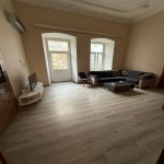 Аренда 3 комнатная Вторичка, м. Сахил метро, Парк Сахиль, Сябаиль район 8