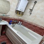 Продажа 1 комнат Вторичка, İnşaatçılar метро, пос. Ясамал, Ясамал район 7